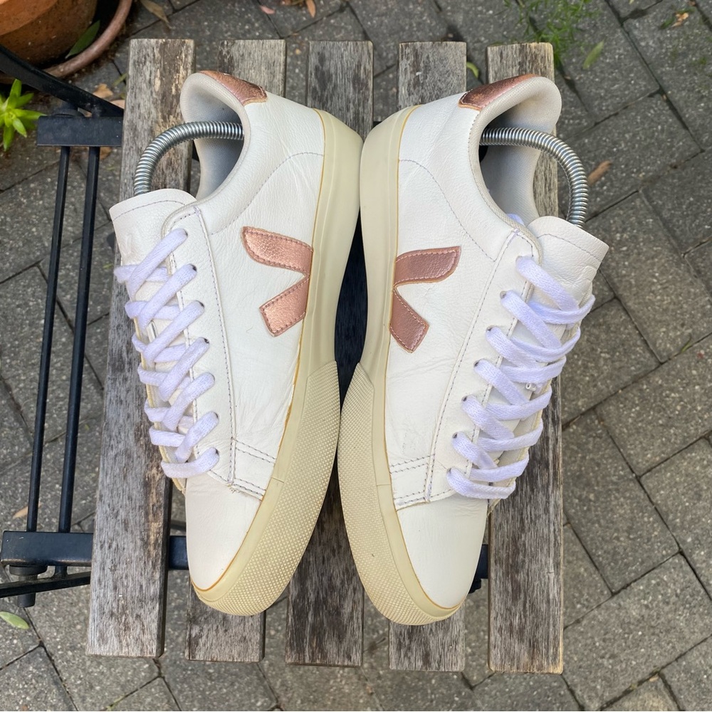 Veja Campo ChromeFree Sneakers Women's Size 10 White Pink Athletic Leather Shoes - Picture 9 of 14